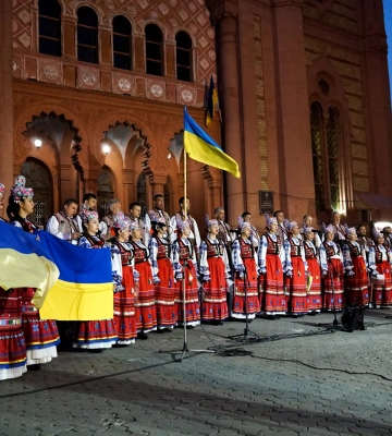 «Молитвою за Україну» Закарпаття на світанку відзначило 35-річчя Незалежності