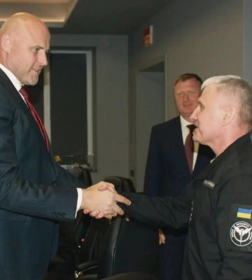 Общие угрозы со стороны РФ: глава ГУР Иващенко встретился с премьер-министром Латвии