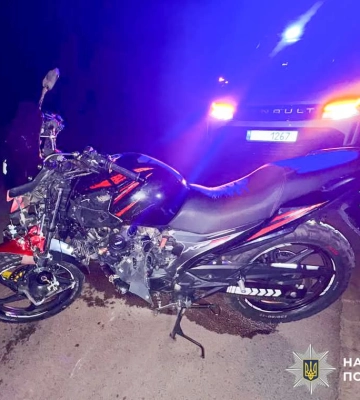 Обставини ДТП, в якій постраждали двоє мотоциклістів встановлює поліція Рівненщини