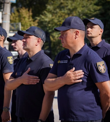 Понад 20 черкаських рятувальників відзначили до 24 серпня