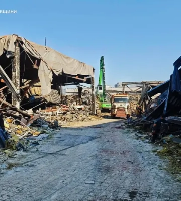 У Кривому Розі четверту добу триває пошукова операція після удару РФ 