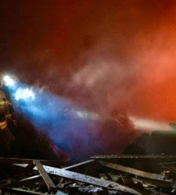 Росія атакувала Київ безпілотниками: пошкоджено будинок
