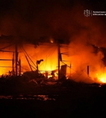 Вночі вдарили по Дніпру, пошкоджено ТРЦ