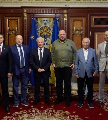 Куди зник Володимир Литвин? Стефанчук зібрав живих голів Верховної Ради 