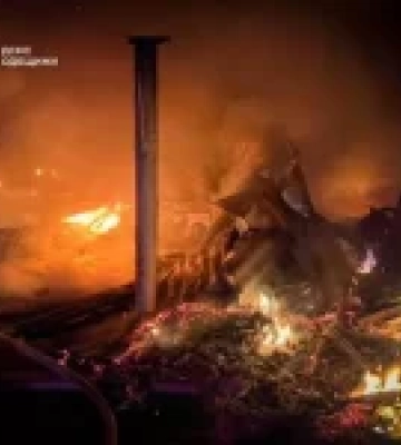 Російська атака по Одещині спричинила пожежу на 100 кв. м без жертв