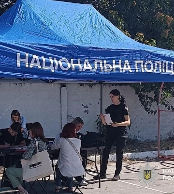 "Караван" після удару: що наразі відбувається в ТРЦ у Дніпровському районі