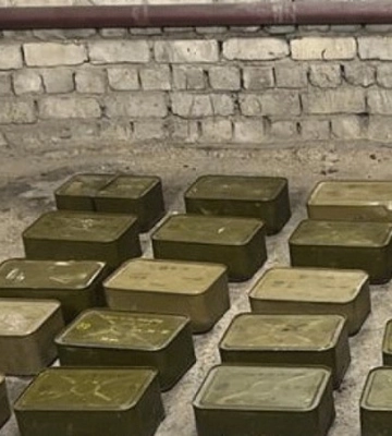 На Полтавщині чоловіка викрили у збуті зброї та вибухових речовин