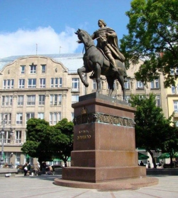 Площу Данила Галицького таки перейменували. Але це ще не всі зміни