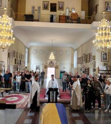 Полтавська громада попрощалась із загиблим захисником України