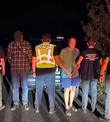 На Закарпатті втретє затримали адвоката, який після внесення застави організовував нові схеми заробітку на незаконних переправленнях