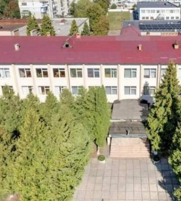 Бухгалтерку із зарплатою 173 тисячі замінили на посаді керівниці Шептицького коледжу