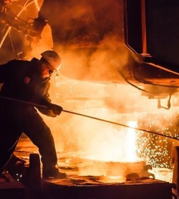Украинская металлургия на грани системной остановки: под угрозой 72% производства стали