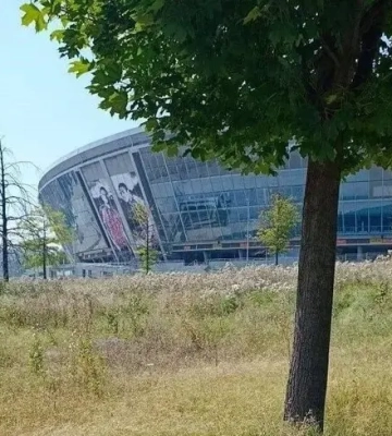 В Донецке показали новые фото заброшенной "Донбасс Арены"