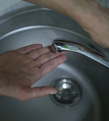 Горячая вода подорожала до 154,57 грн за куб: где в Украине самые высокие и низкие тарифы