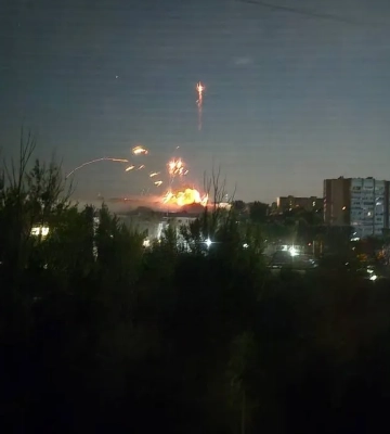 В оккупированном Луганске прогремели взрывы, сообщается об атаке БПЛА
