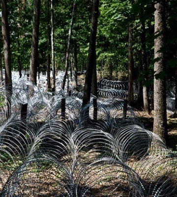 Беларусь строит новый военный полигон для тяжелой техники рядом с Украиной