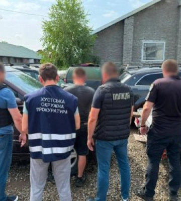 Скандал на Закарпатті: власник СТО намагався заробити 10 тисяч доларів на авто для ЗСУ