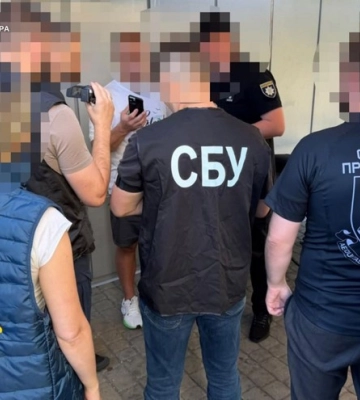 На Волині доцента університету викрито на одержанні $3000 хабаря