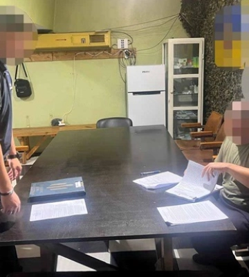 Продавали тилові посади за $3000: на Кіровоградщині викрили двох військових
