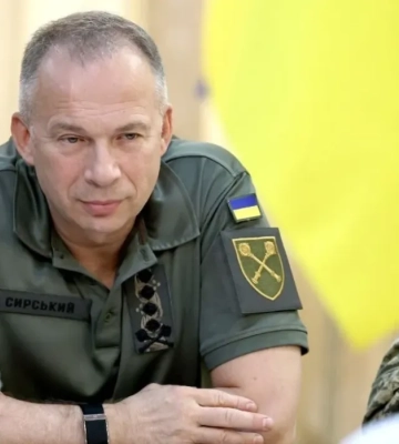 Сирський вступив до докторантури Університету оборони