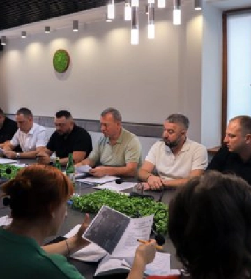 Меморіал полеглим ромам-захисникам та нова «Мати-героїня»: що вирішили на засіданні виконкому в Ужгороді
