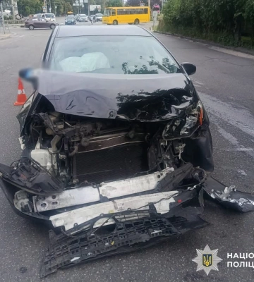 Масштабна ДТП у Подільському районі: є постраждалі