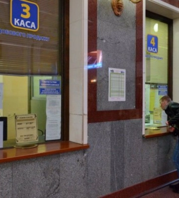Книгарня замість залізничних кас на Гнатюка: міськрада дала добро на реставрацію