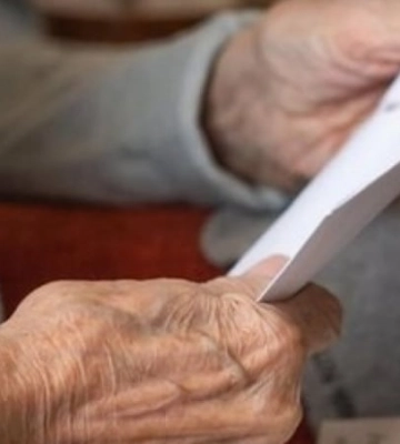Оккупанты заставили 87-летнюю жительницу Мелитополя судиться за жилье, которое ей предоставила Украина