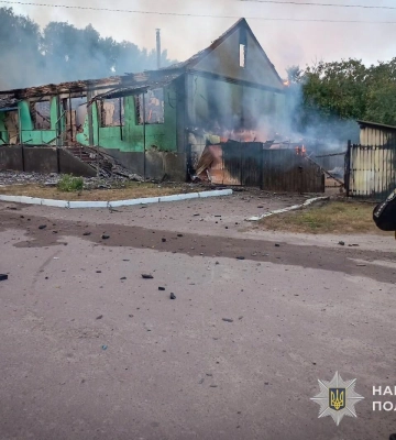 Одна людина загинула, ще вісім поранені: поліцейські Сумщини документують наслідки ворожих обстрілів, ФОТО