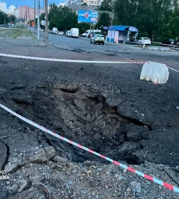 Россия нанесла ракетный удар по Киеву: в двух районах упали обломки