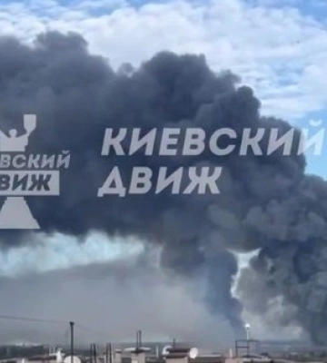 Атака на Киевщину: в Бориспольском районе горят складские помещения