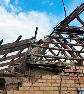 Троє поранених і пошкоджене підприємство: що відомо про нічний удар по Дніпропетровщині