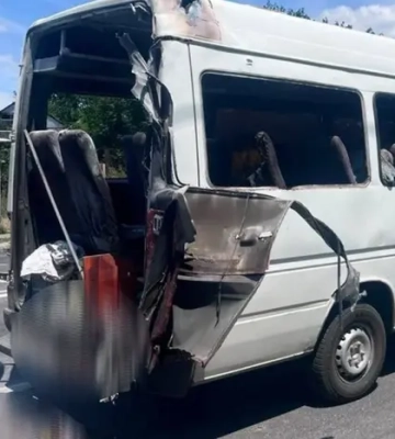 Росіяни атакували дроном авто з гуманітарною допомогою на Запоріжжі