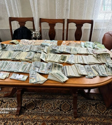 На Дніпропетровщині голова ВЛК одного з РТЦК піде під суд за системне хабарництво. ФОТО