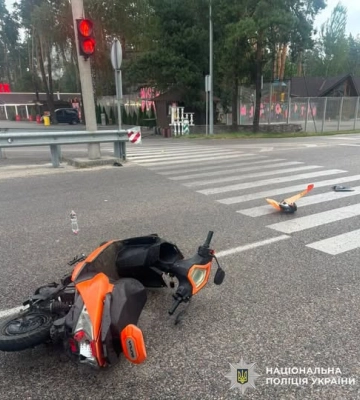 На трасі Київ - Одеса автомобіль BMW збив неповнолітнього скутериста, - поліція Київщини