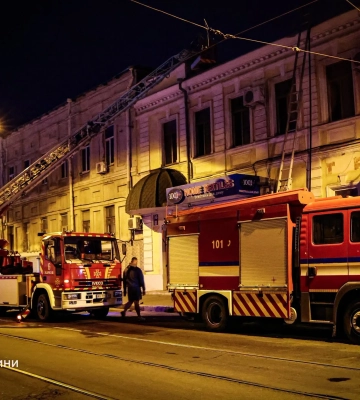 Пять часов тушили пожар в Холодногорском районе Харькова 