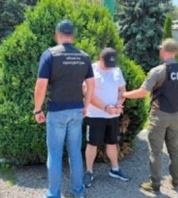 Екстрадований із Польщі мешканець Дніпропетровщини постане перед судом за шахрайство із «зеленим» тарифом