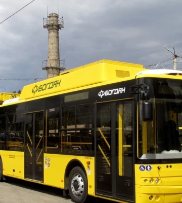 У Києві змінили розклад тролейбусів через пошкодження електромережі