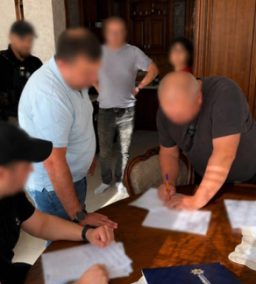 Групі депутатів Київської облради повідомлено про підозру у привласненні понад 3 млн грн бюджетних виплат
