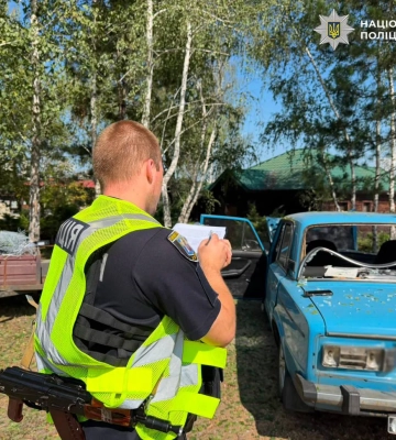 В Киеве последствия атаки РФ зафиксировали уже в пяти районах, задеты школа