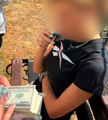 У Червоному Хресті обіцяли "бронь" за $20 тисяч