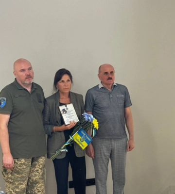 У Чернівцях 20 родинам загиблих бійців вручили посмертні нагороди
