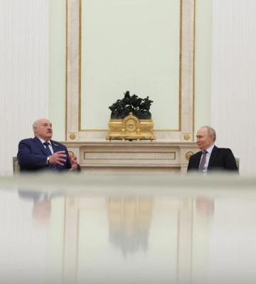 Лукашенка викликали до Путіна: до чого тут зростання тривог у Києві