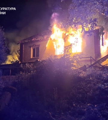 Окупанти атакували Зміїв на Харківщині загинула людина, серед постраждалих дитина