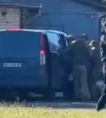 Нардеп Гончаренко заявив, що на Волині 22-річного хлопця повалили на землю і запхали в бус: Волинський ТЦК відповів