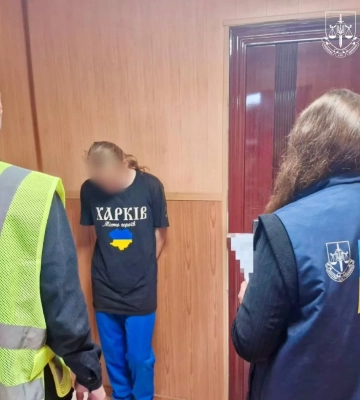 У серії підпалів авто підозрюють 17-річну харків’янку 