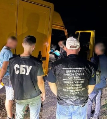 На Миколаївщині СБУ та поліція викрили організатора схеми втечі військовозобов'язаних
