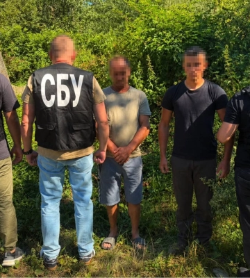 51-річний закарпатець віддавав ухилянтам своє УБД, щоб переправити через кордон до Словаччини