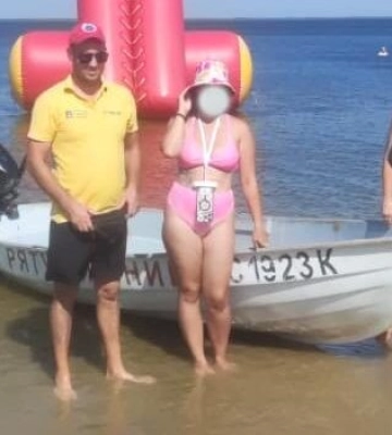 У Черкасах двох жінок на SUP‐дошках віднесло вітром від берега
