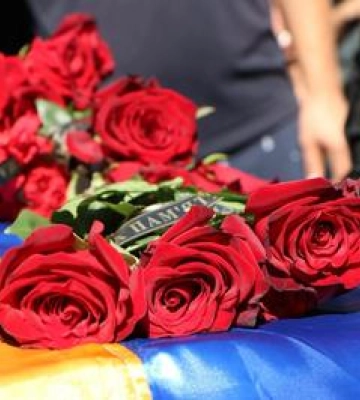 Кременчук попрощався з трьома полеглими захисниками